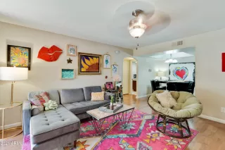 Photo #1: 6220467 Listing 