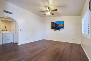 Photo #2: 6220660 Listing 