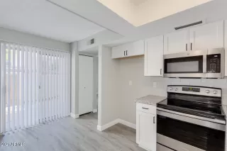 Photo #1: 6220682 Listing 