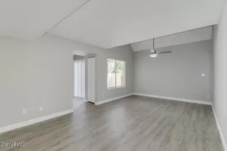 Photo #5: 6220682 Listing 