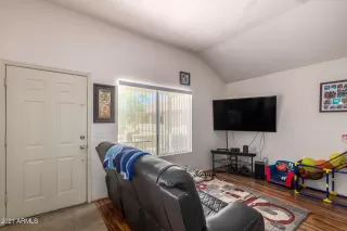 Photo #2: 6220822 Listing