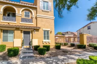 Photo #1: 6220824 Listing