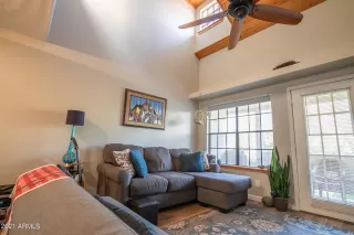 Photo #1: 6221758 Listing 