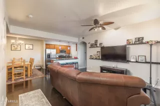 Photo #4: 6221777 Listing