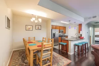 Photo #6: 6221777 Listing