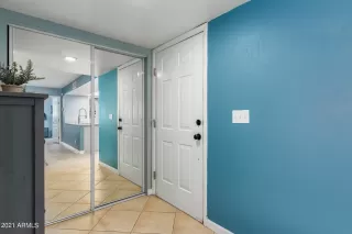 Photo #3: 6221813 Listing