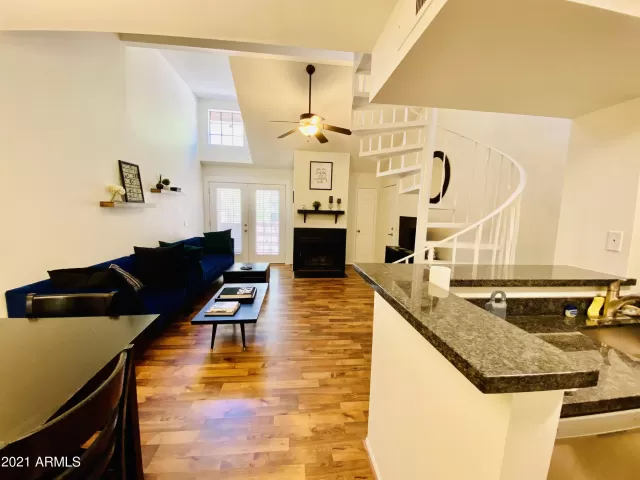 MLS: 6221900 Condo For Sale