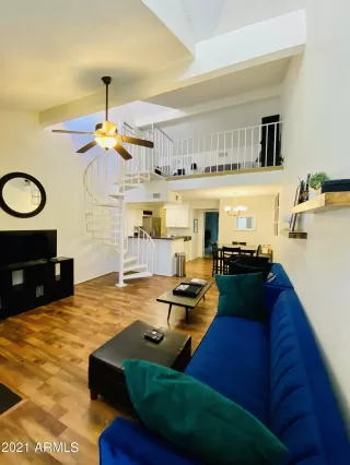 Photo #1: 6221900 Listing