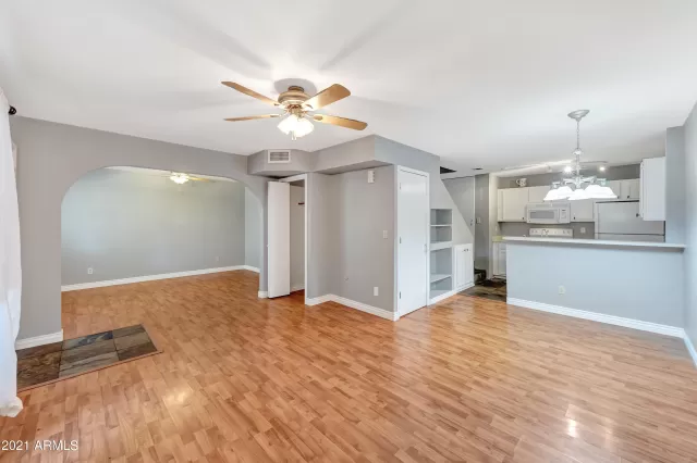 MLS: 6222056 Condo For Sale