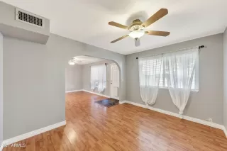 Photo #4: 6222056 Listing 