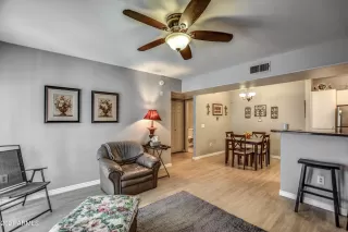 Photo #2: 6222257 Listing