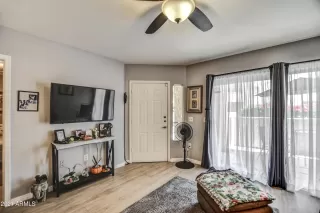 Photo #3: 6222257 Listing