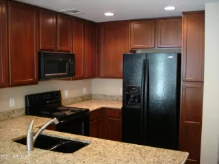 Photo #2: 6222266 Listing