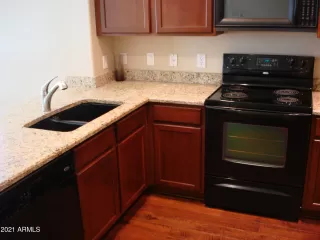 Photo #3: 6222266 Listing