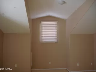 Photo #5: 6222266 Listing