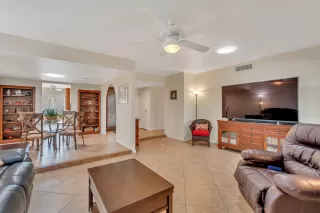 Photo #5: 6222310 Listing 