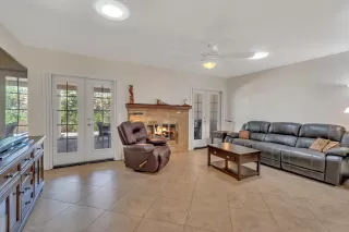 Photo #6: 6222310 Listing 