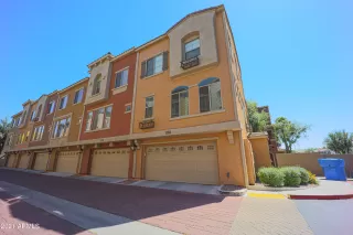 Photo #1: 6222319 Listing 