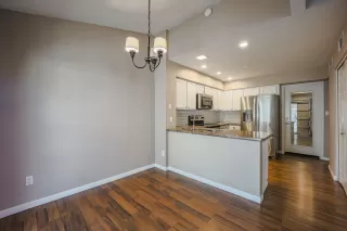 Photo #5: 6222350 Listing 