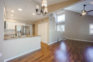 Photo #6: 6222350 Listing 