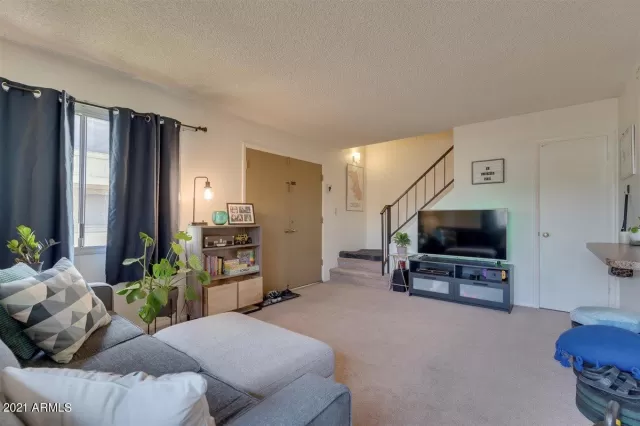 MLS: 6222380 Condo For Sale