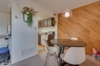 Photo #3: 6222380 Listing