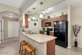 Photo #4: 6222504 Listing