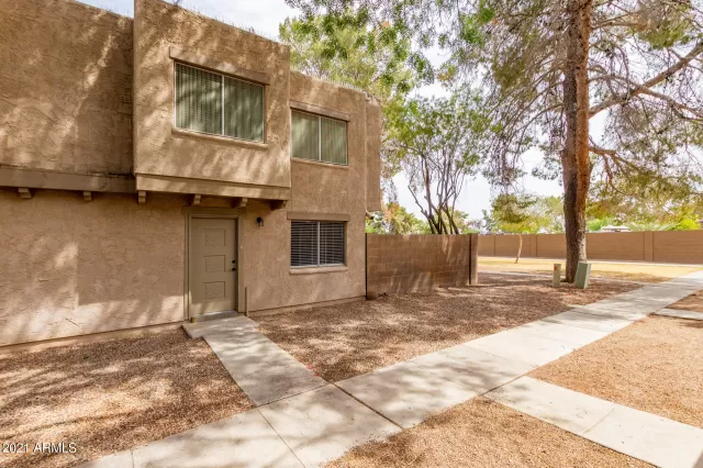 MLS: 6222722 Condo For Sale