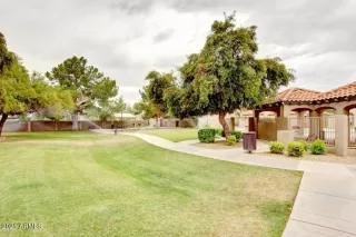 Photo #4: 6222747 Listing