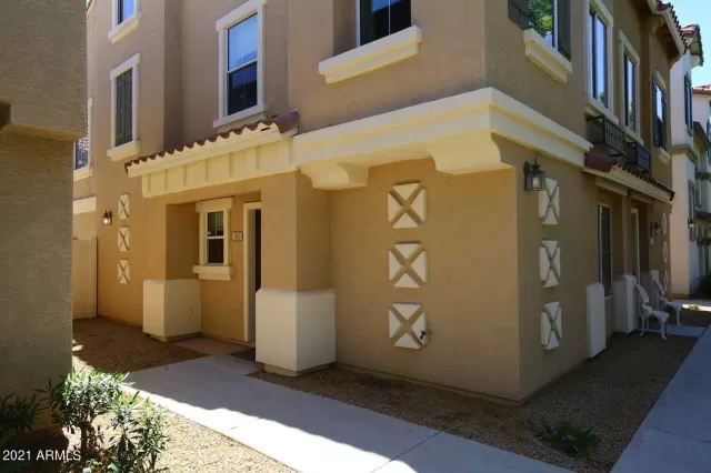 MLS: 6222934 Condo For Sale