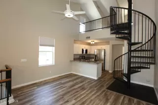 Photo #3: 6222934 Listing