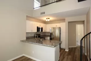 Photo #4: 6222934 Listing