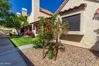 Photo #2: 6223037 Listing