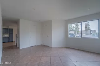 Photo #6: 6223039 Listing