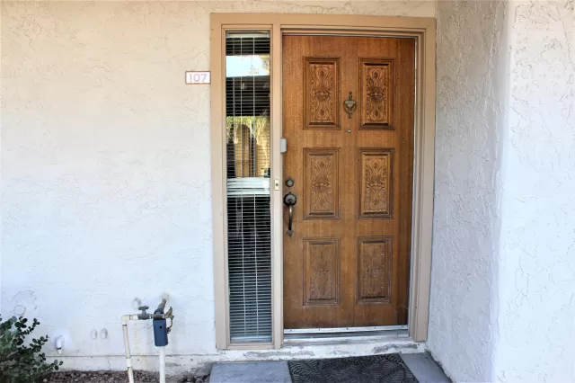 MLS: 6223177 Condo For Sale