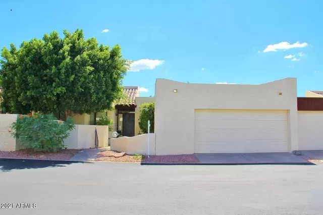 MLS: 6223204 Condo For Sale