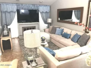 Photo #5: 6223204 Listing