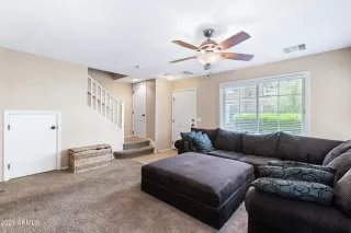 Photo #3: 6223280 Listing