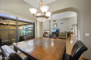 Photo #5: 6223576 Listing