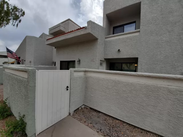 MLS: 6223698 Condo For Sale