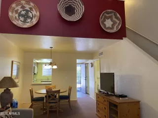 Photo #2: 6223766 Listing 