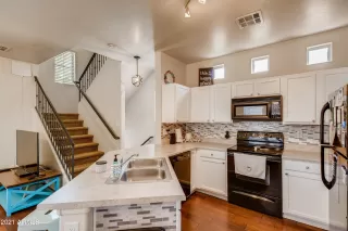 Photo #1: 6224009 Listing