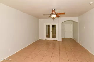 Photo #4: 6224044 Listing