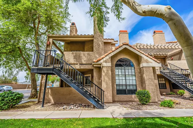 MLS: 6224306 Condo For Sale