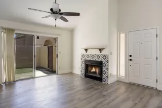 Photo #2: 6224358 Listing