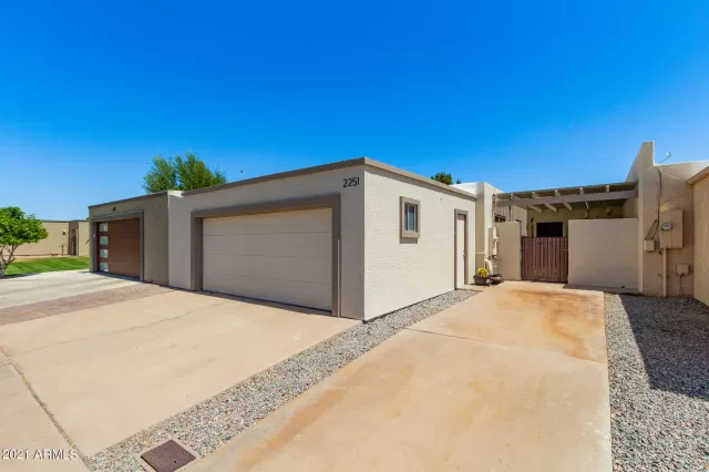 MLS: 6224460 Condo For Sale