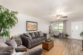 Photo #6: 6224460 Listing 