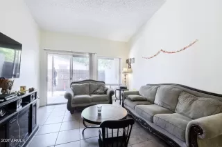 Photo #2: 6225070 Listing 