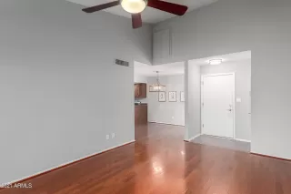 Photo #3: 6225425 Listing 