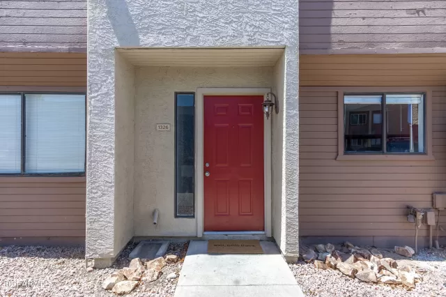 MLS: 6225514 Condo For Sale